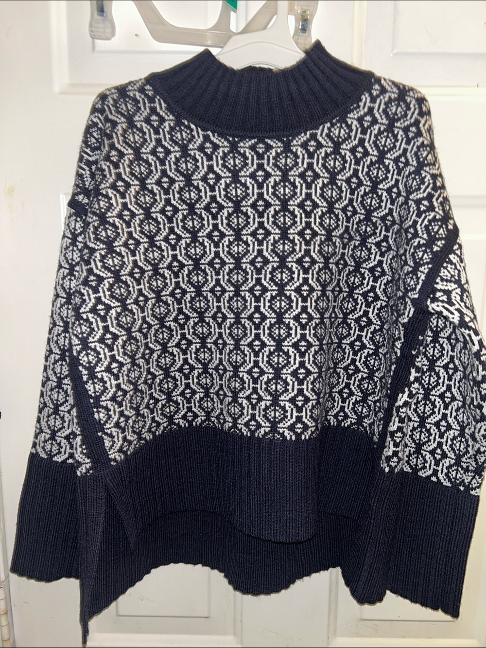 Navy & White Patterned Ribbed Mock Neck Sweater
